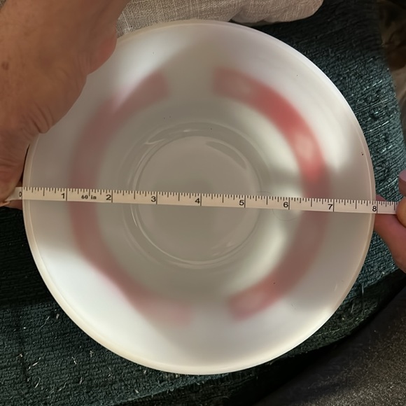 Federal Glass Red and White gingham band pattern milk glass mixing bowl - Picture 7 of 7